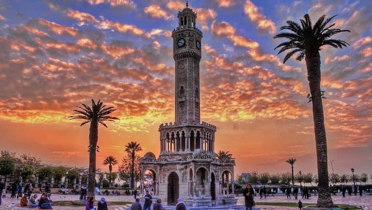 saatkule-edited-768x433-1.jpg